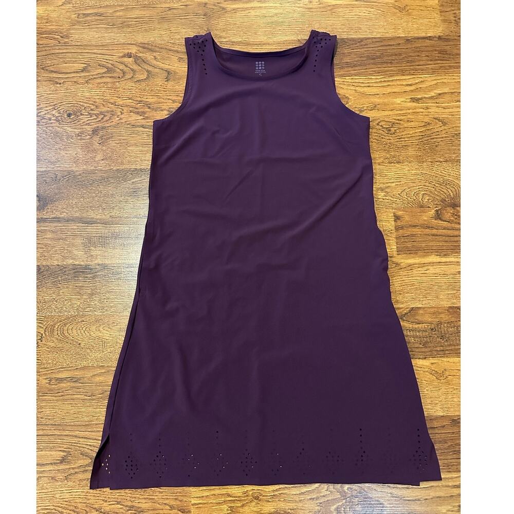 Title Nine Purple Lazer cut Summer Dress w/ Pockets Women’s Size Small Casual